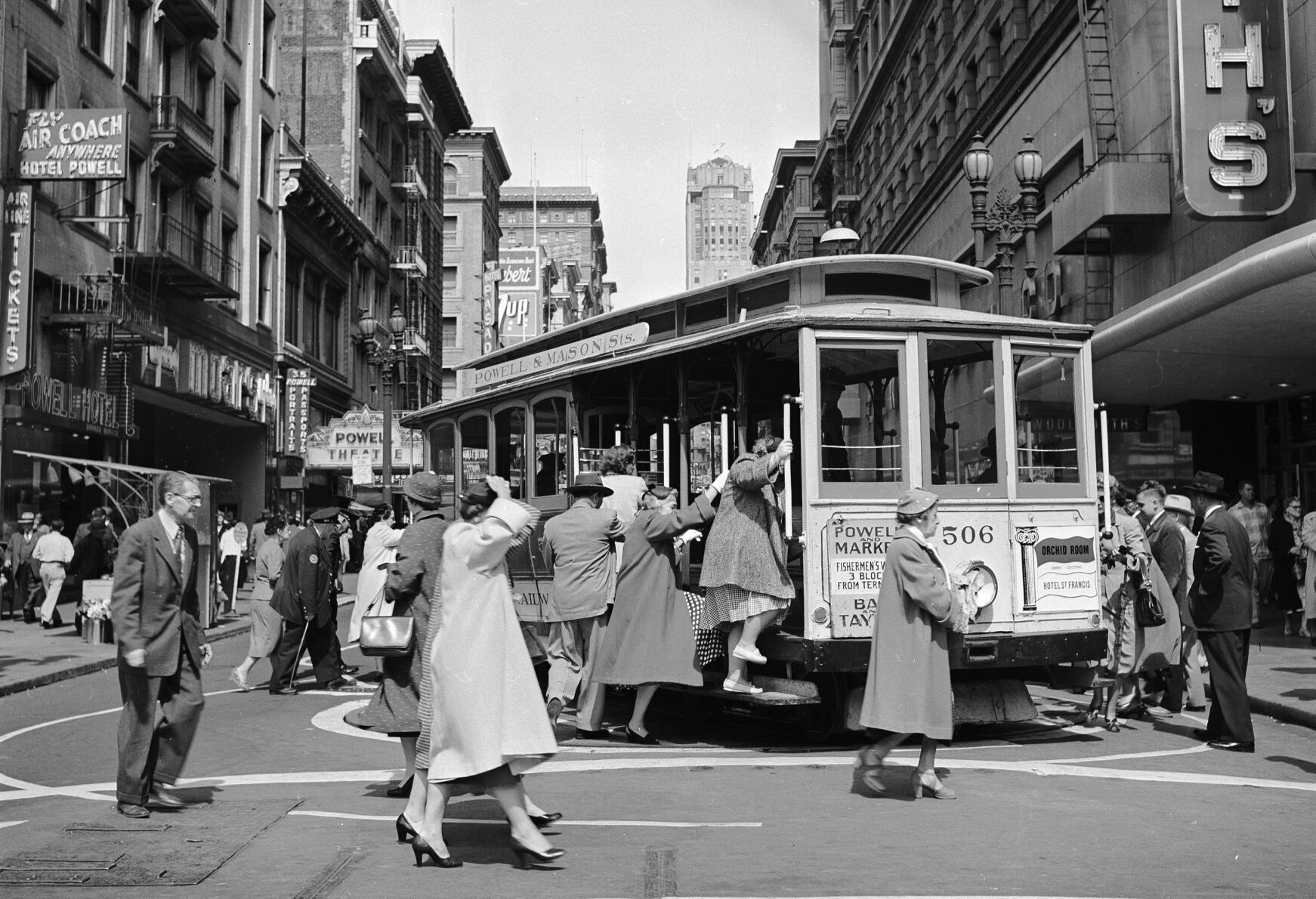 1953